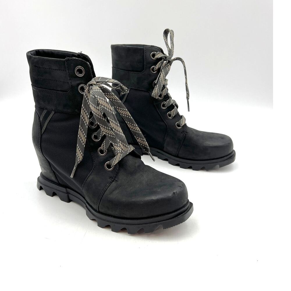 Sorel Women's Joan of Arctic Wedge III Lexie Boot Black